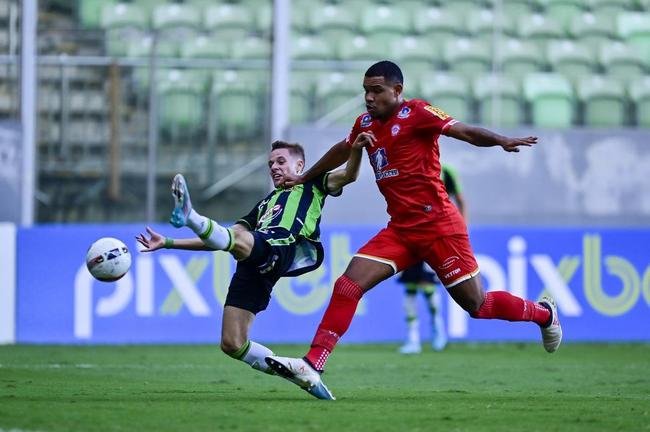 O Amrica recebeu o Tombense neste sbado (19), em jogo vlido pela 11 rodada do Campeonato Mineiro. Sem pblico, a partida foi realizada no Estdio Independncia, em Belo Horizonte.