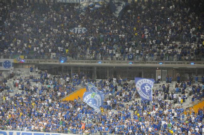 Torcida do Cruzeiro deu show mais uma vez e lotou o Mineiro na partida contra o CRB pela 11 rodada da Srie B