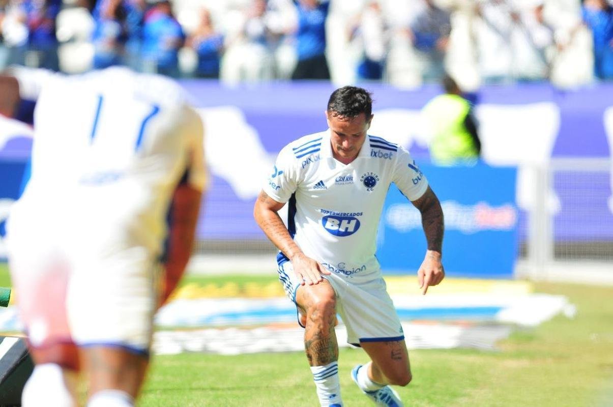 Veja fotos do jogo Cruzeiro x Sampaio Corra, no Mineiro
