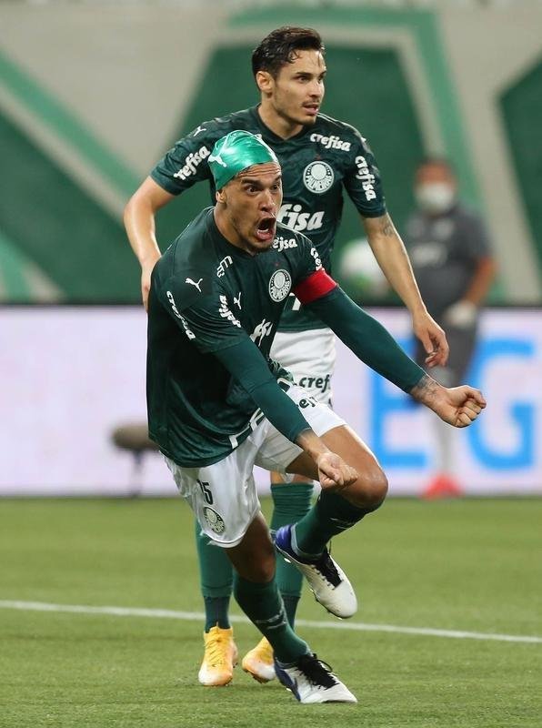 Palmeiras e Amrica se enfrentaram nesta quarta-feira (23), em partida de ida das semifinais da Copa do Brasil. O confronto foi realizado no Allianz Parque, em So Paulo. Na prxima quarta-feira (30), as equipes se reencontram no Independncia, em Belo Horizonte, s 21h30.