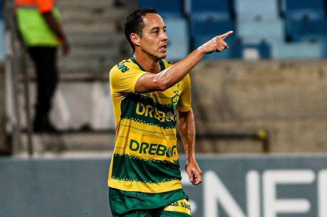 15� - Rodriguinho (Cuiab�) - 3 gols