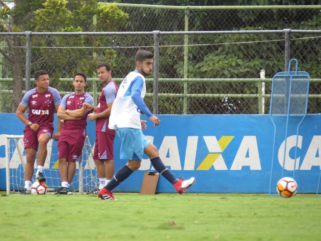 Fotos da reapresentao do Cruzeiro nesta segunda-feira (Matheus Adler/EM D.A Press)
