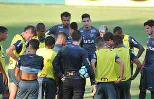 Jogadores do Atltico treinaram na tarde desta quinta-feira, dia seguinte ao empate por 0 a 0 com a Chapecoense