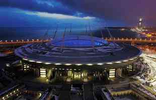 A Arena Zenit, localizada em So Petesburgo, oferece 69 mil lugares e ser uma das sedes da Copa das Confederaes
