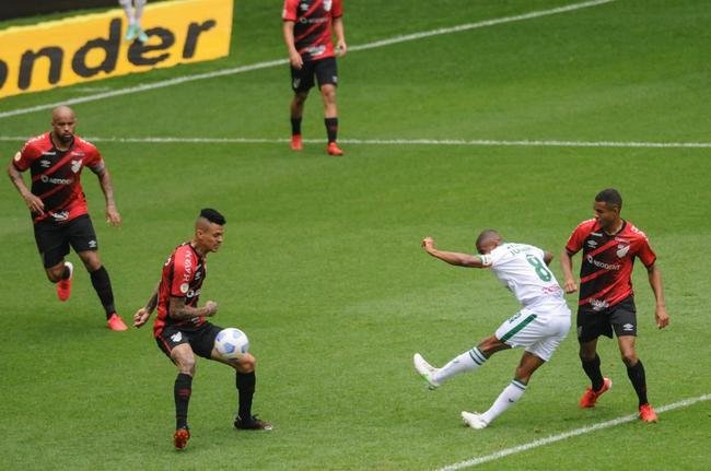 Amrica e Athletico-PR se enfrentaram no Independncia, pela 20 rodada da Srie A do Brasileiro