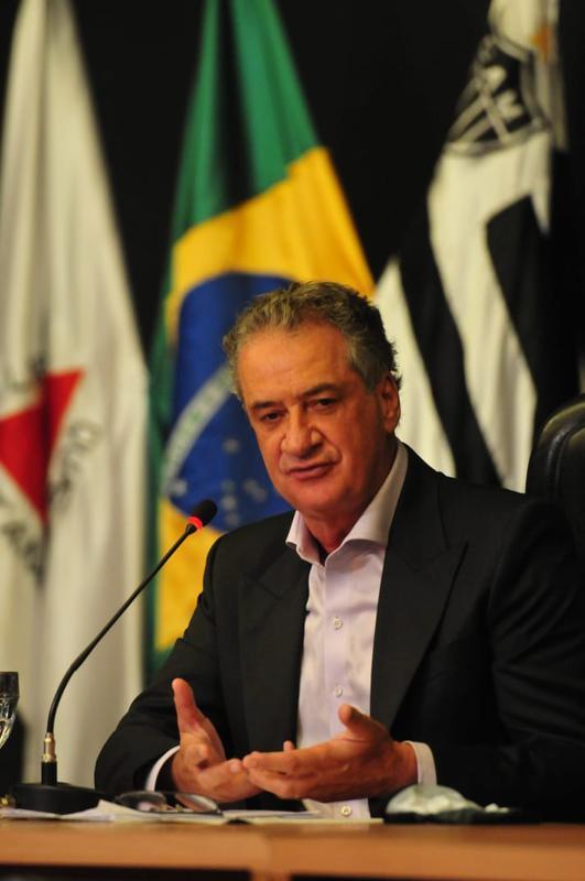 Veja fotos da primeira entrevista de Sérgio Coelho, novo presidente do Atlético