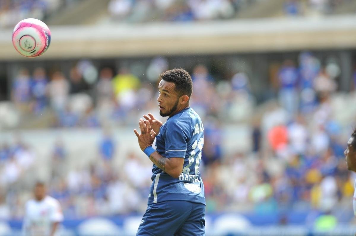 Fotos de Cruzeiro x Villa Nova, no Mineiro, pela stima rodada do Campeonato Mineiro