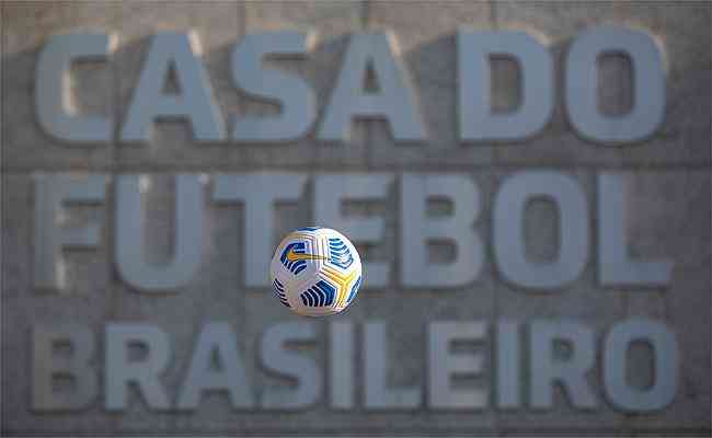 Clubes do Brasil apostam na criao da SAF para pagar dvidas