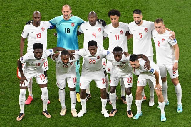 Fotos do jogo entre Bélgica e Canadá pelo Grupo F da Copa do Mundo
