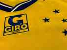 Cruzeiro anuncia novo patrocinador, que estampar marca na gola da camisa
