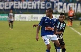 Cruzeiro jogou com time misto e derrotou o Tupi por 2 a 0, com gols de Dagoberto e Borges