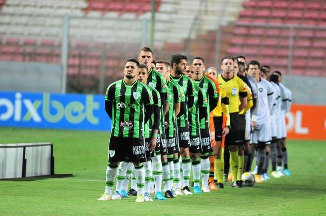 Fotos do jogo entre Amrica e Botafogo, no Independncia, em Belo Horizonte, pela stima rodada do Campeonato Brasileiro