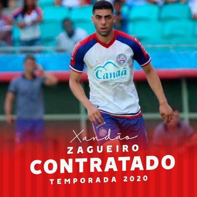 O CRB anunciou a contratao do zagueiro Xando, que estava no Bahia