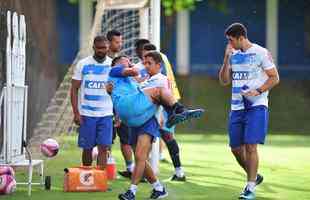 Fotos do treino do Cruzeiro desta quarta-feira (31/1), na Toca II (Ramon Lisboa/EM D.A Press)