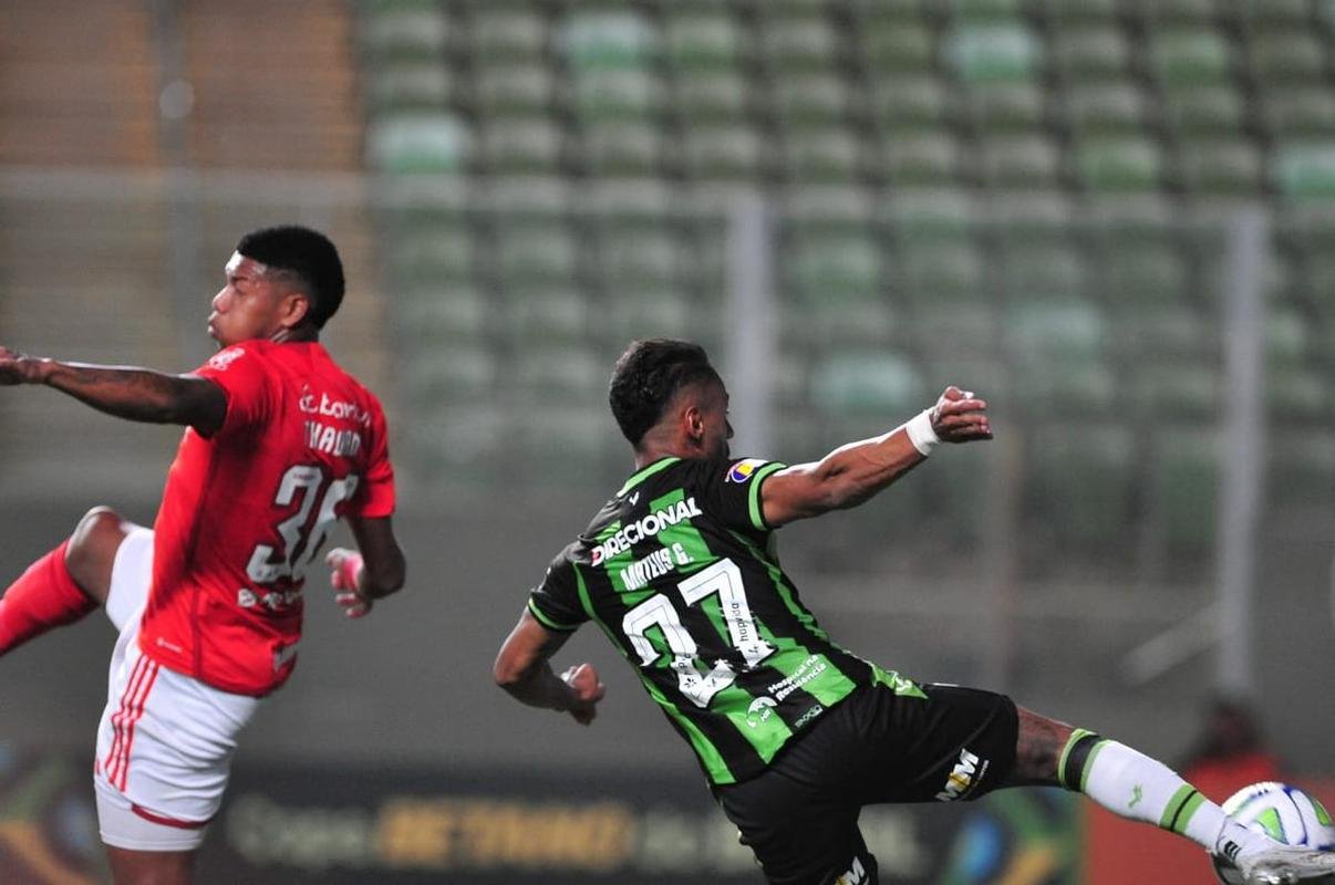 Fotos do jogo entre Amrica-MG e Internacional, no Independncia, pela Copa do Brasil