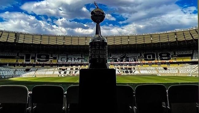 Fotos dos mosaicos feitos para a partida entre Atltico e Boca Juniors no Mineiro, pelas oitavas de final da Copa Libertadores