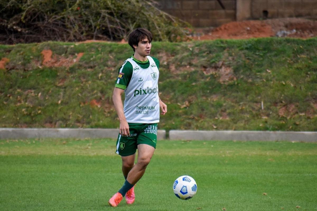 Z Ricardo (volante): contrato at 31/12/2022