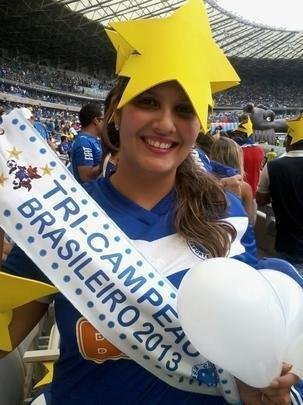 Anna Paula Costa Val