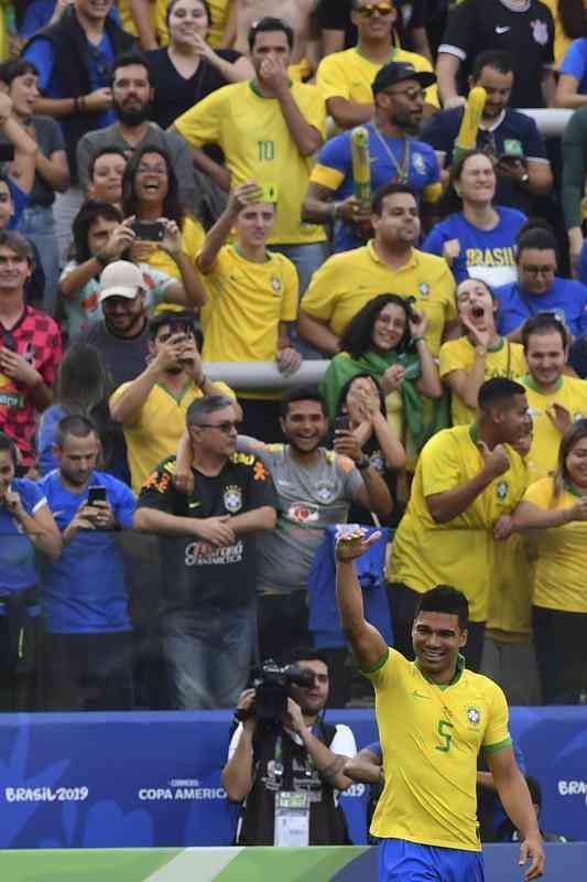Imagens da vitria do Brasil sobre o Peru, na Arena Corinthians