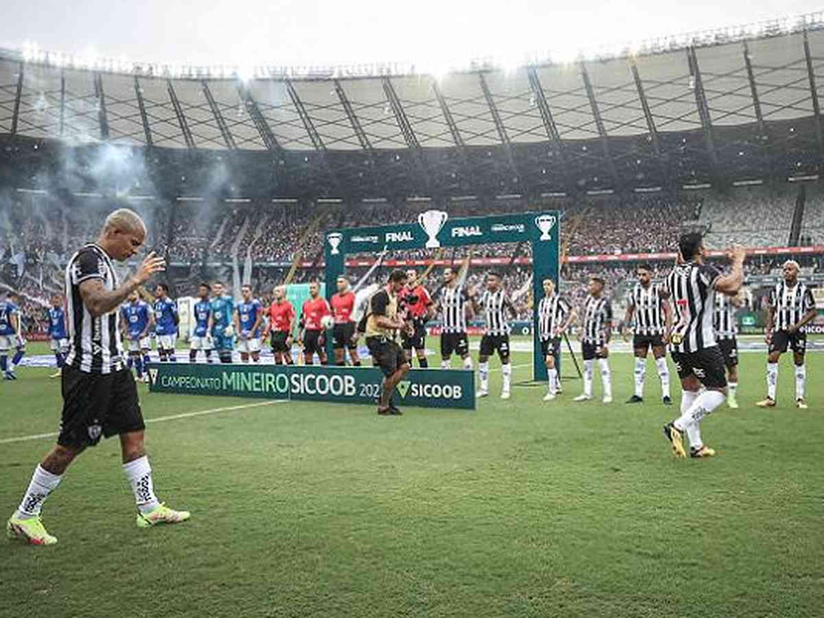 Ex-Atlético é o único brasileiro no time do ano do Campeonato Italiano -  Superesportes