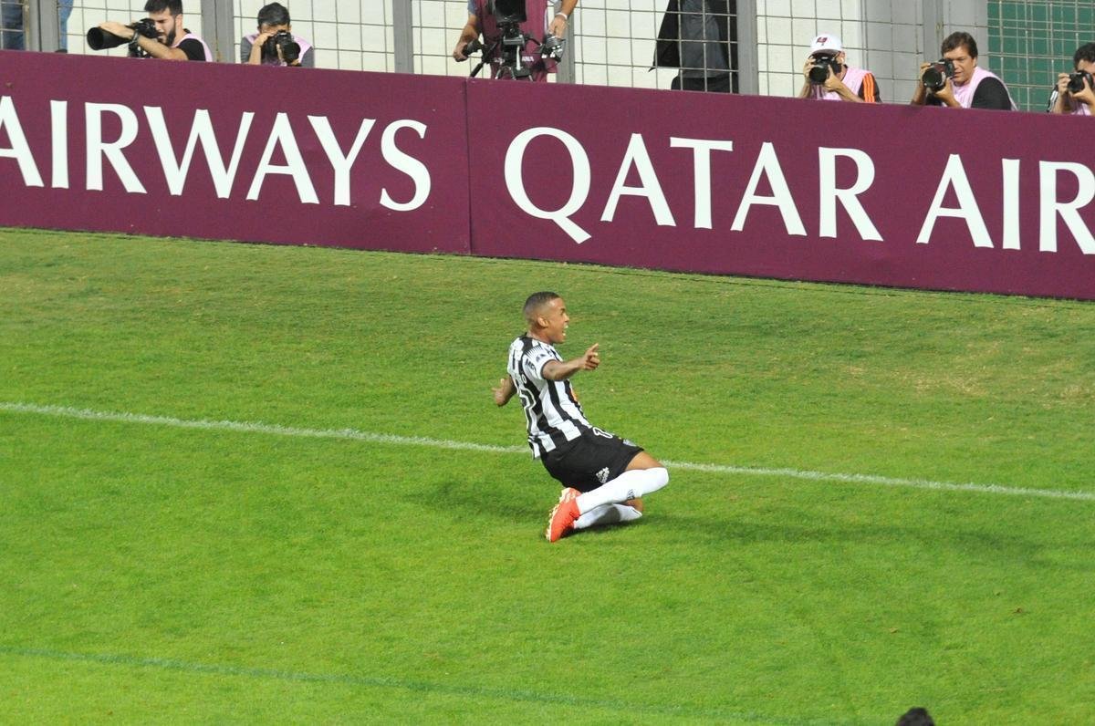 No segundo tempo, Atltico pressionou o Unin La Calera e chegou ao gol com Alerrandro: 1 a 0