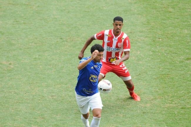 Jogo no Horto na manh deste domingo, vlido pelo Mineiro, foi bastante disputado 