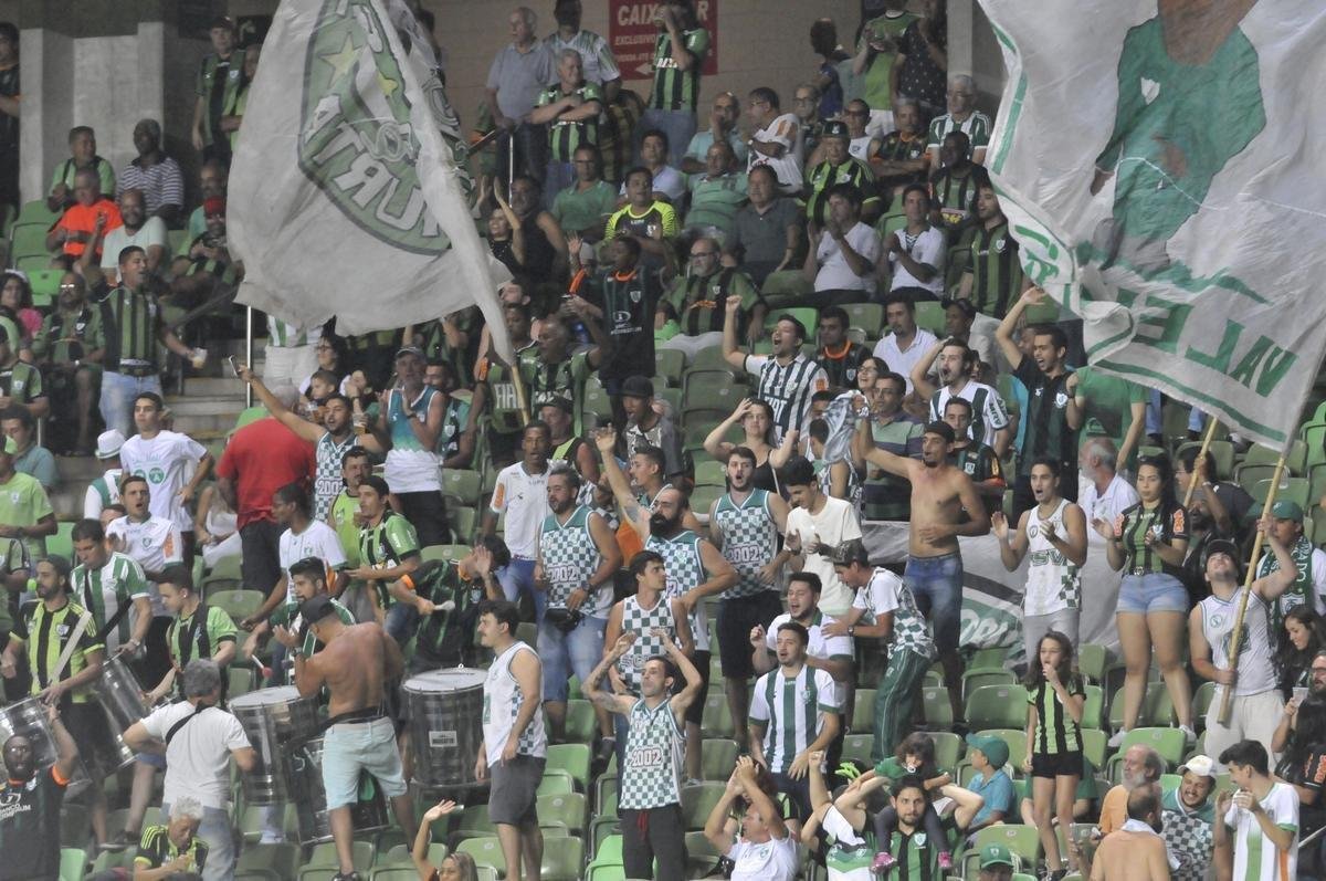 Amrica e Patrocinense se enfrentaram, no Independncia, pela primeira rodada do Campeonato Mineiro