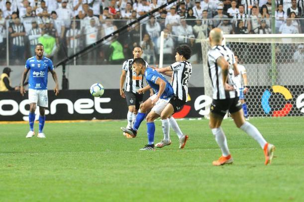 Atltico e Cruzeiro se enfrentaram pelas quartas de final da Copa do Brasil