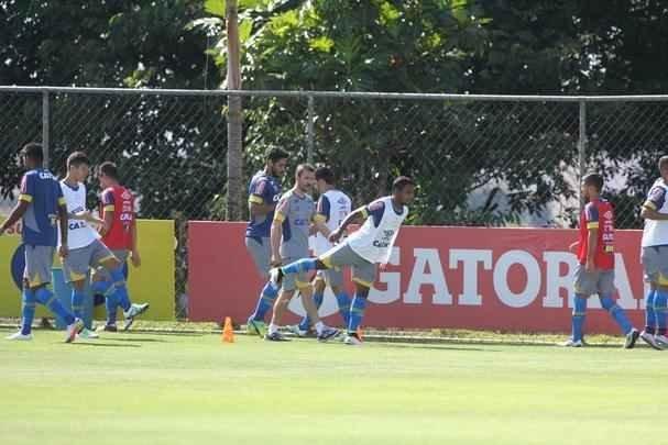 Imagens do primeiro treino de Paulo Bento na Toca da Raposa II