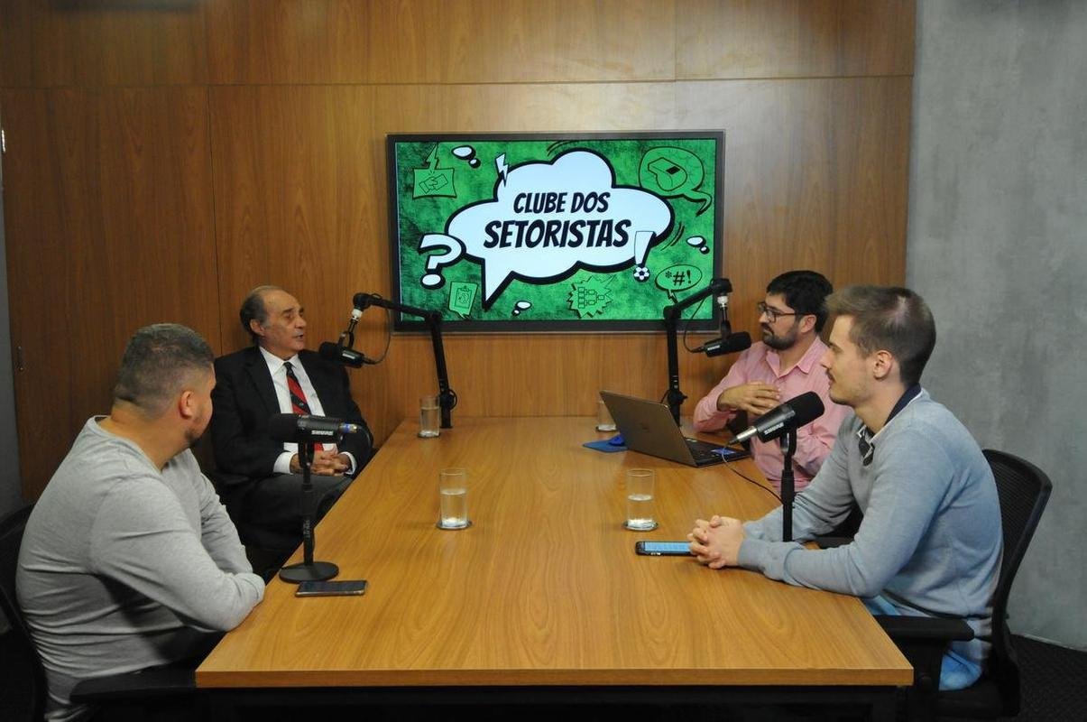 Procpio Cardozo, ex-jogador e tcnico, participou do podcast Clube dos Setoristas, do Superesportes, e fez anlises sobre o momento atual do futebol mineiro