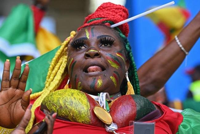 Pela primeira do Grupo G da Copa do Mundo, Sua e Camares duelam no Estdio Al-Janoub, em Al-Wakrah