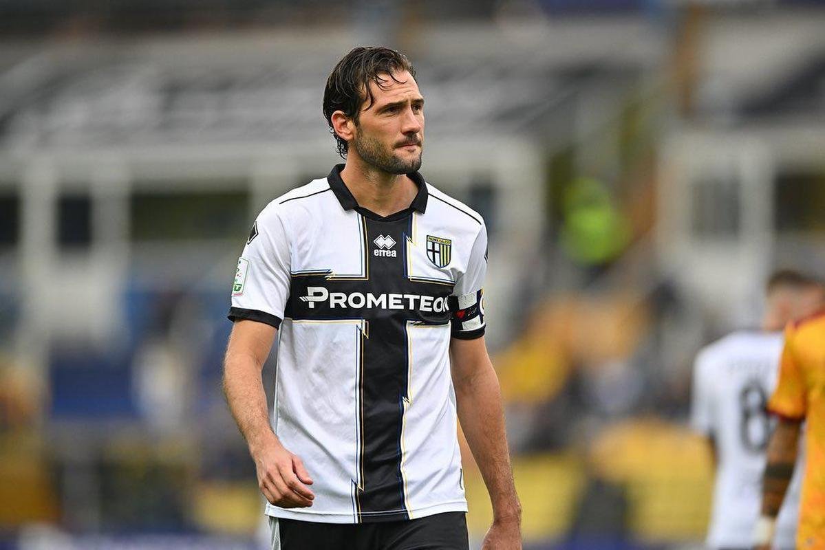 Franco Vsquez, meia do Parma (Itlia) - contrato at 30/06/2023
