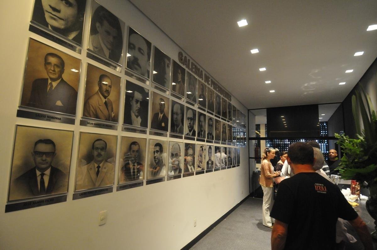 Srgio Sette Cmara recebeu 266 votos, contra 41 de Fabiano Ferreira, da oposio