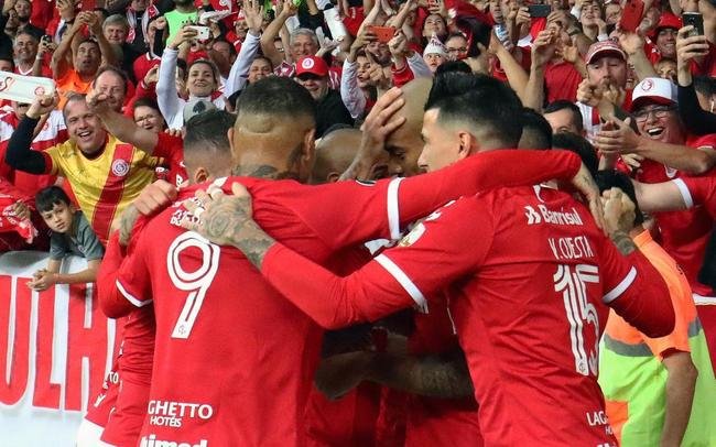 Oitavas de final de 2019 - Internacional venceu o Nacional, do Uruguai, por 1 a 0 fora de casa no primeiro jogo. Na segunda partida, venceu em casa por 2 a 0 e se classificou.