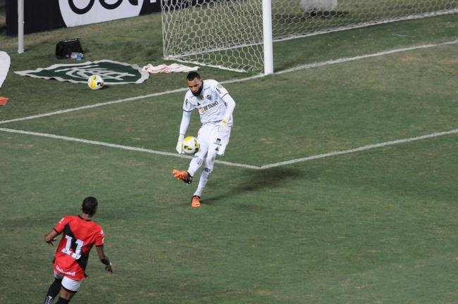 Fotos da vitria do Atltico por 2 a 0 sobre Atltico-GO pelo Campeonato Brasileiro