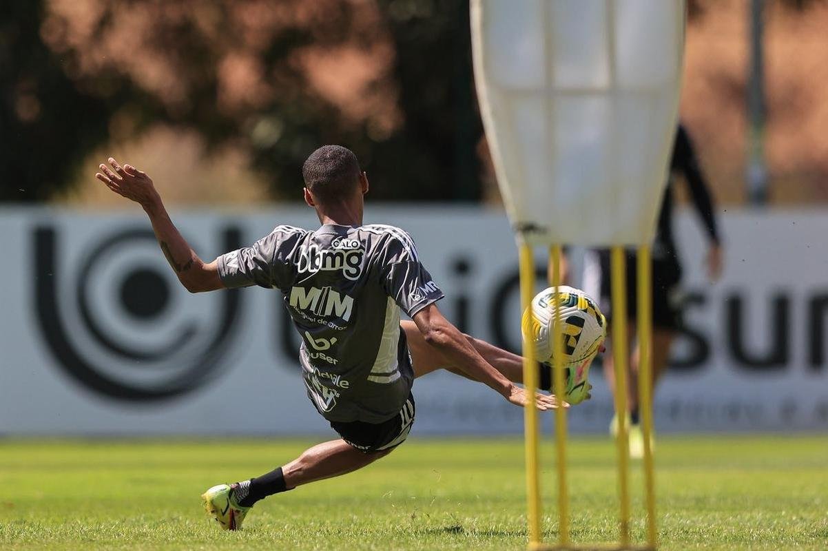Principais imagens da atividade do Atltico na manh desta quarta-feira (24/8), na Cidade do Galo, em Vespasiano.
