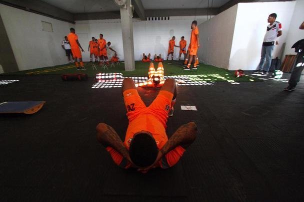 A reapresentação do elenco contou com o goleiro Carlos Miguel, ex-Internacional, o meia Diogo, ex-Atlético-AC e o volante Júlio Romão, ex-Ponte Preta, todos novidades para o elenco Tricolor de 2020