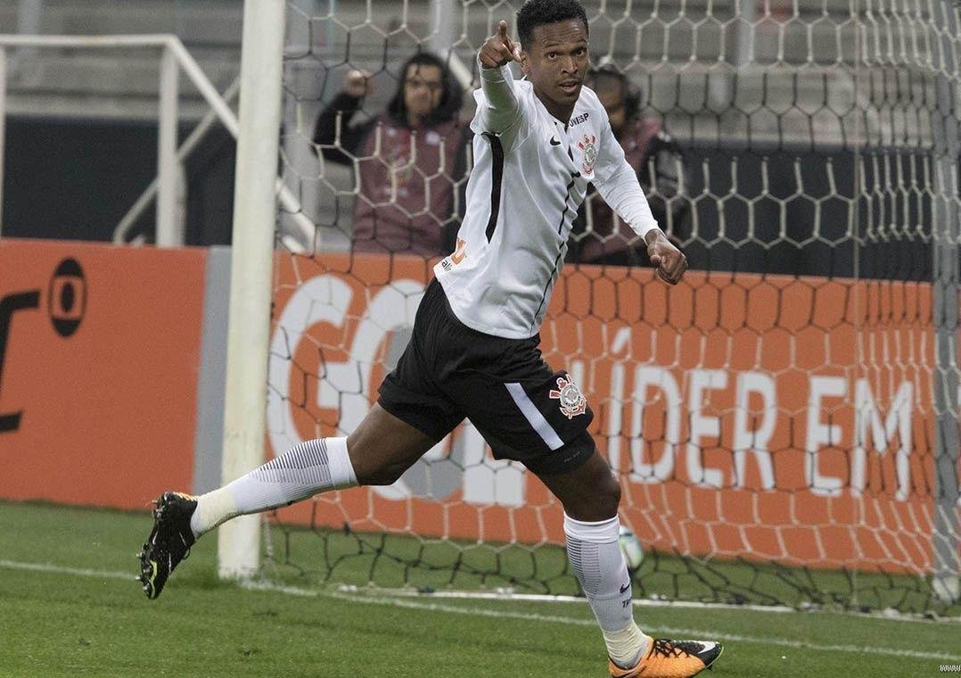 Craque do Corinthians no ttulo brasileiro de 2017, o atacante J  a esperana de gols do time paulista na Libertadores de 2018