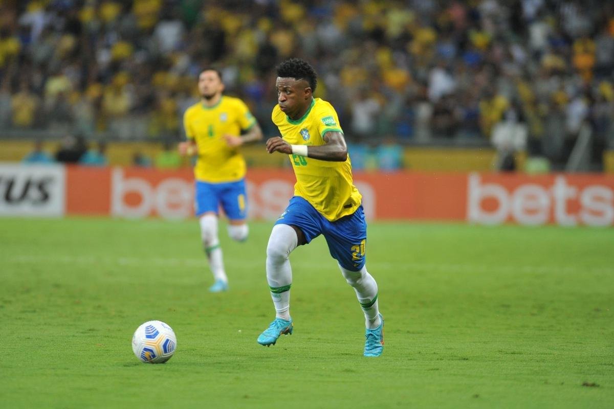 Brasil goleou o Paraguai por 4 a 0 no Mineiro, em BH, pelas Eliminatrias da Copa do Mundo, com gols de Raphinha, Philippe Coutinho, Antony e Rodrygo