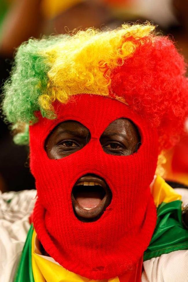 Imagens da torcida no confronto entre Portugal e Gana, pelo Grupo H da Copa do Mundo.