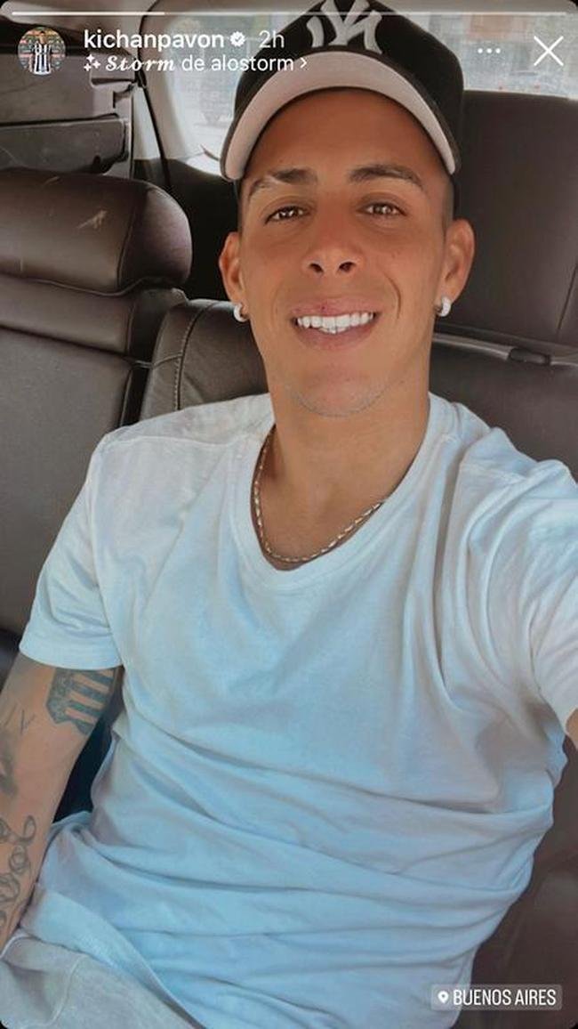 Pavn em Buenos Aires antes do embarque a Belo Horizonte.