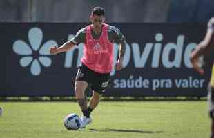 Cristian Pavn (atacante) - livre no mercado aps fim de contrato com o Boca Juniors, da Argentina