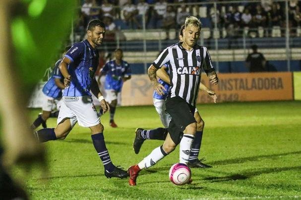 Imagens da vitória do Atlético sobre a URT