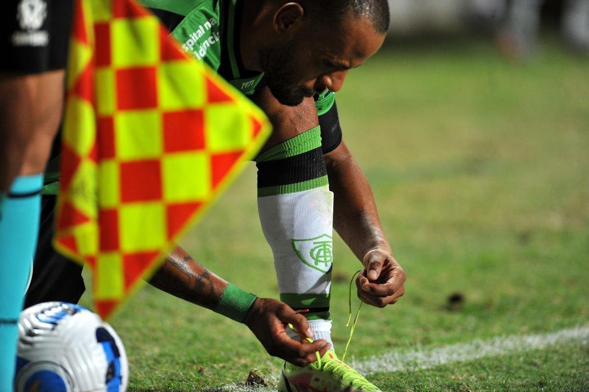 Fotos do jogo entre Amrica e Guaran do Paraguai, no Independncia, em BH, pela segunda fase da Copa Libertadores