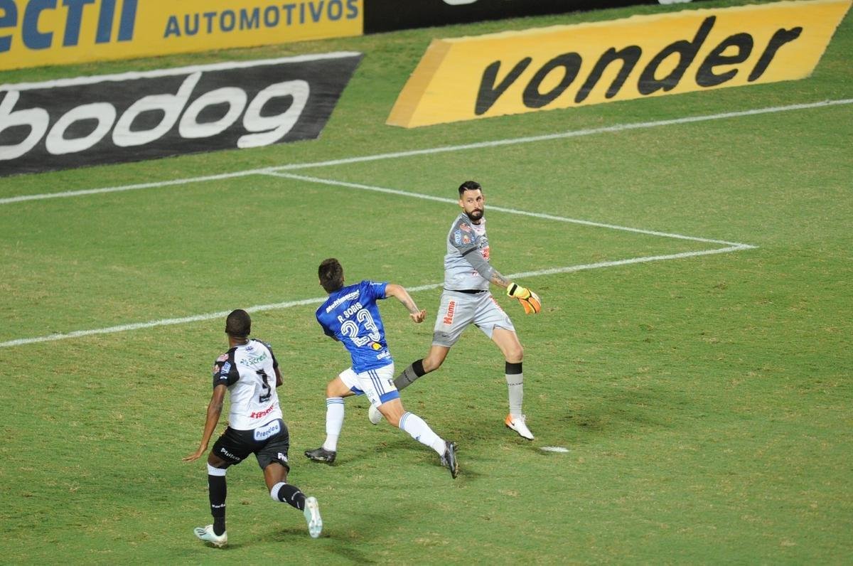 Cruzeiro x Operrio: fotos do jogo pela 36 rodada da Srie B