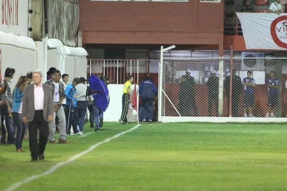 Villa Nova e Cruzeiro se enfrentaram pela oitava rodada do Campeonato Mineiro