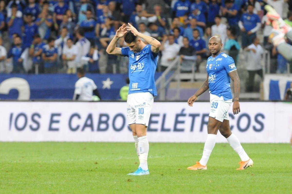 Gol do Internacional deixou Cruzeiro abatido no segundo tempo