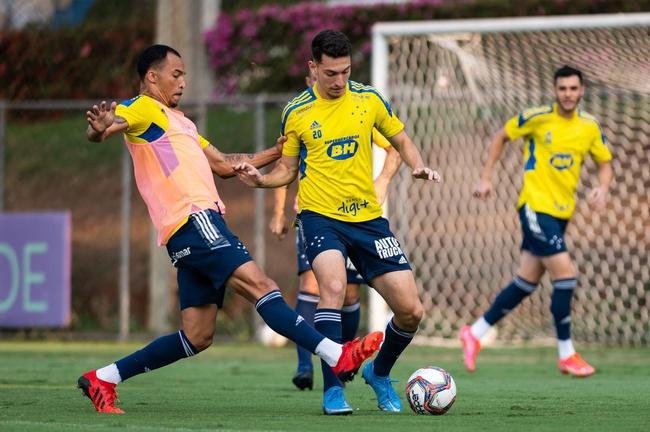 Fotos do treino do Cruzeiro desta segunda-feira (27/9)