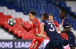 Fotos do duelo entre PSG e Bayern de Munique, em Paris, pela volta das quartas de final da Liga dos Campees da Europa.