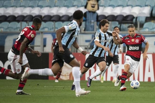 Fotos do jogo entre Grmio e Flamengo, na Arena do Grmio, em Porto Alegre, pela segunda rodada do Campeonato Brasileiro (23/11/2021)